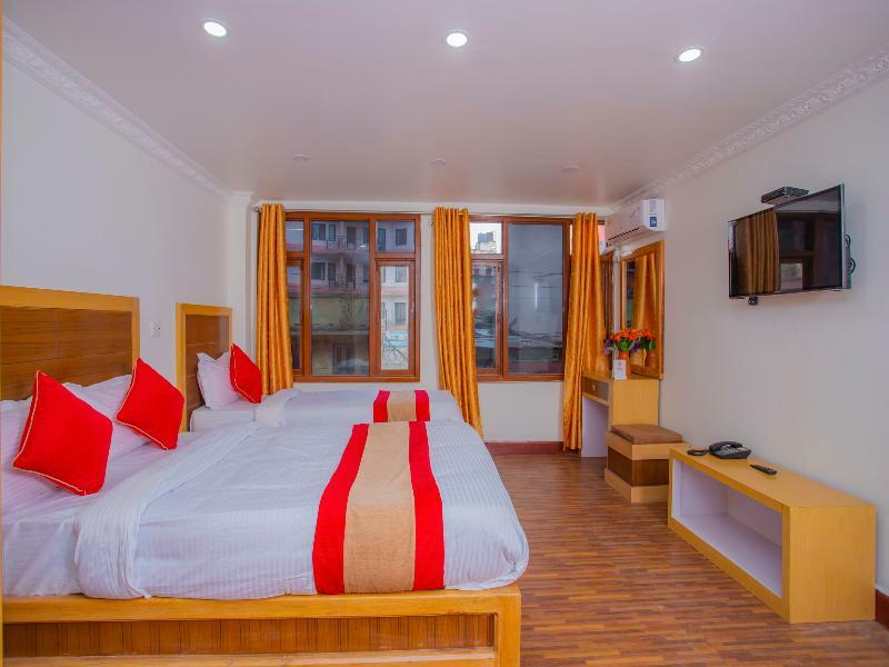 Oyo 318 Hotel Pancha Buddha Kathmandu Buitenkant foto
