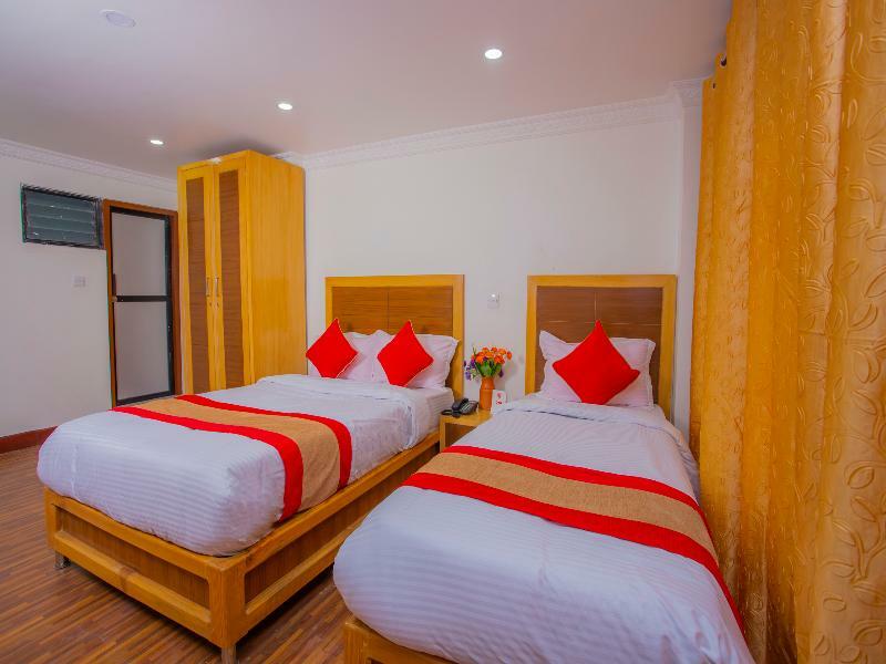 Oyo 318 Hotel Pancha Buddha Kathmandu Buitenkant foto