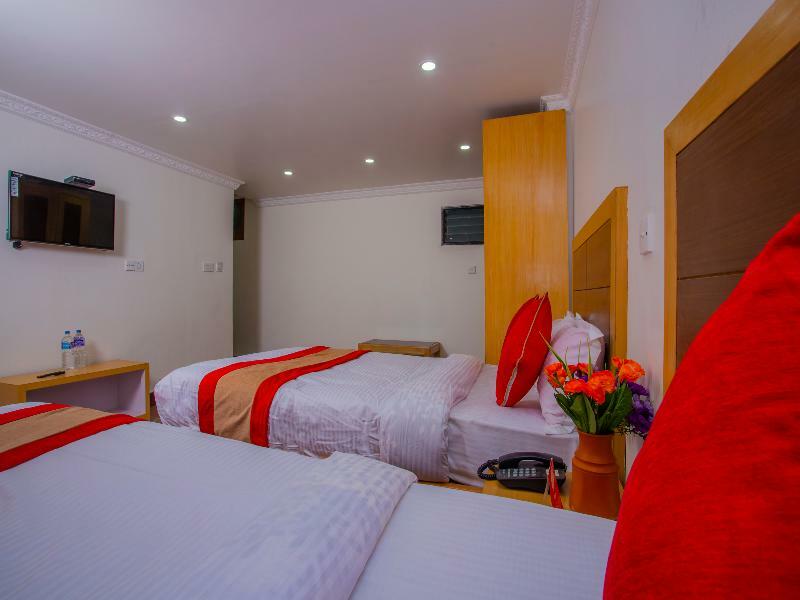 Oyo 318 Hotel Pancha Buddha Kathmandu Buitenkant foto