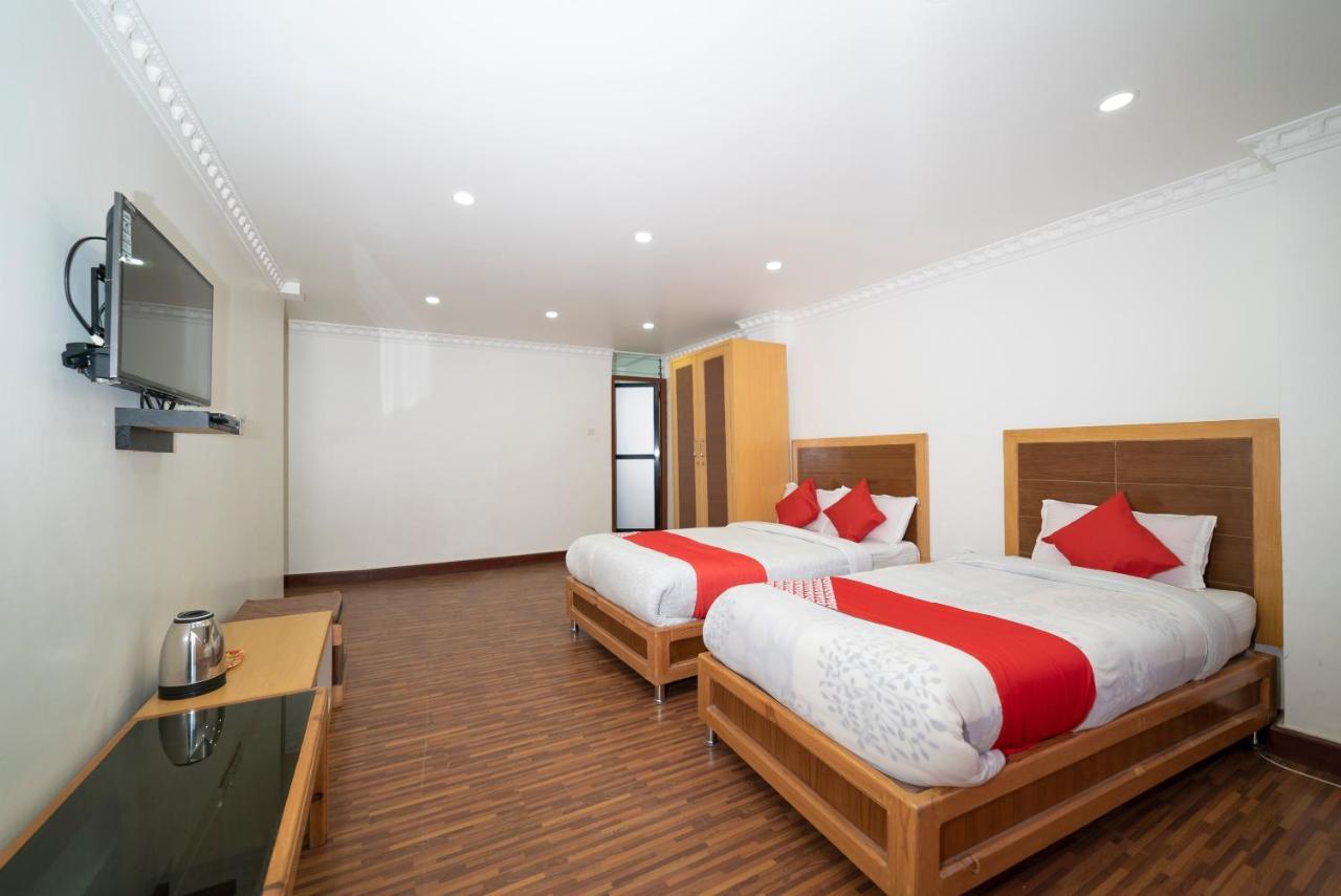 Oyo 318 Hotel Pancha Buddha Kathmandu Buitenkant foto