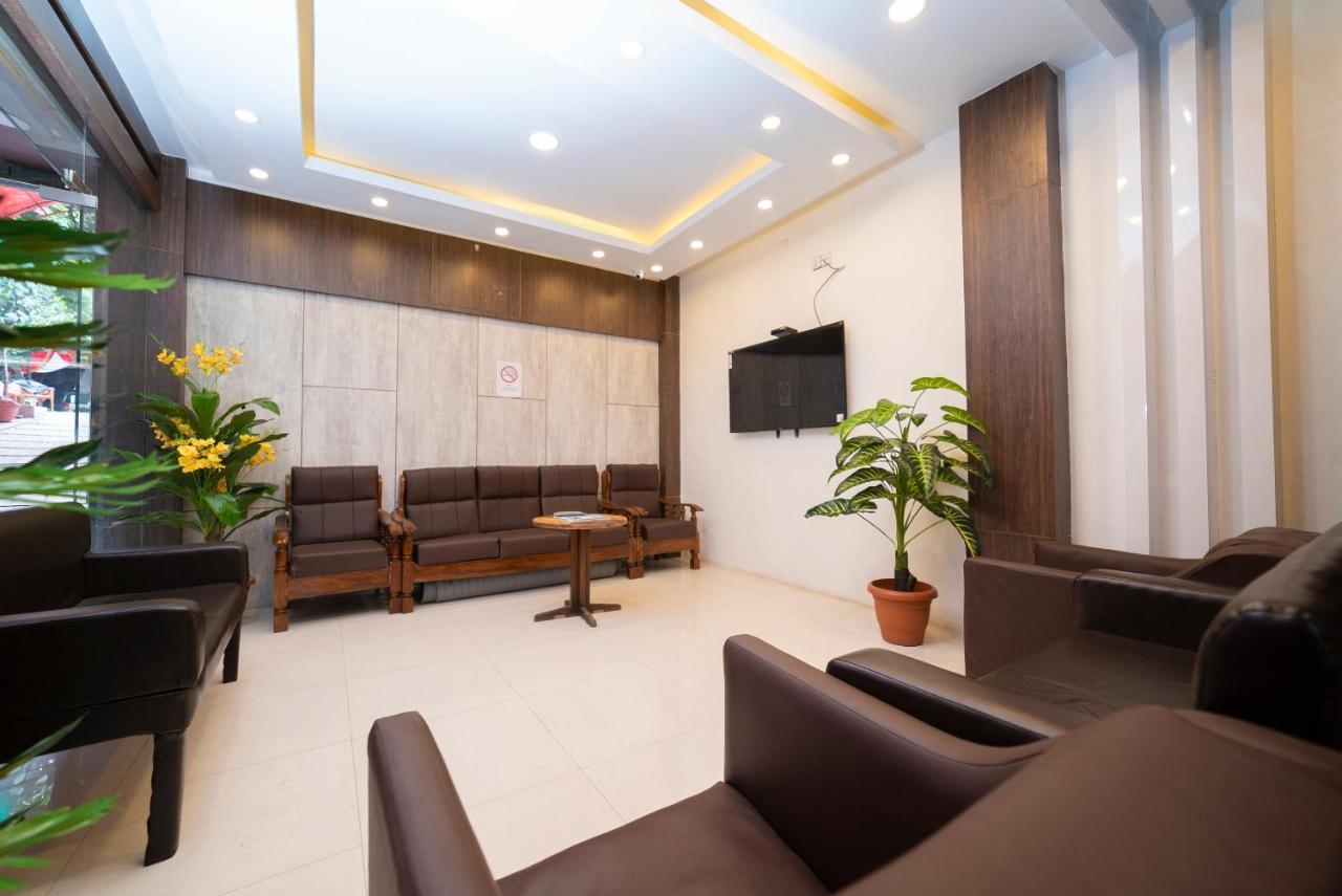 Oyo 318 Hotel Pancha Buddha Kathmandu Buitenkant foto